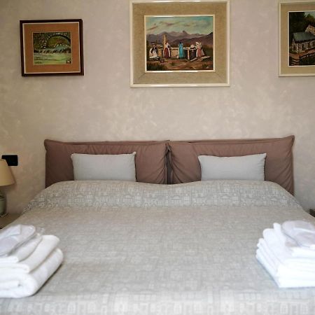 Le Cicogne Bed and Breakfast Rovereto  Eksteriør billede