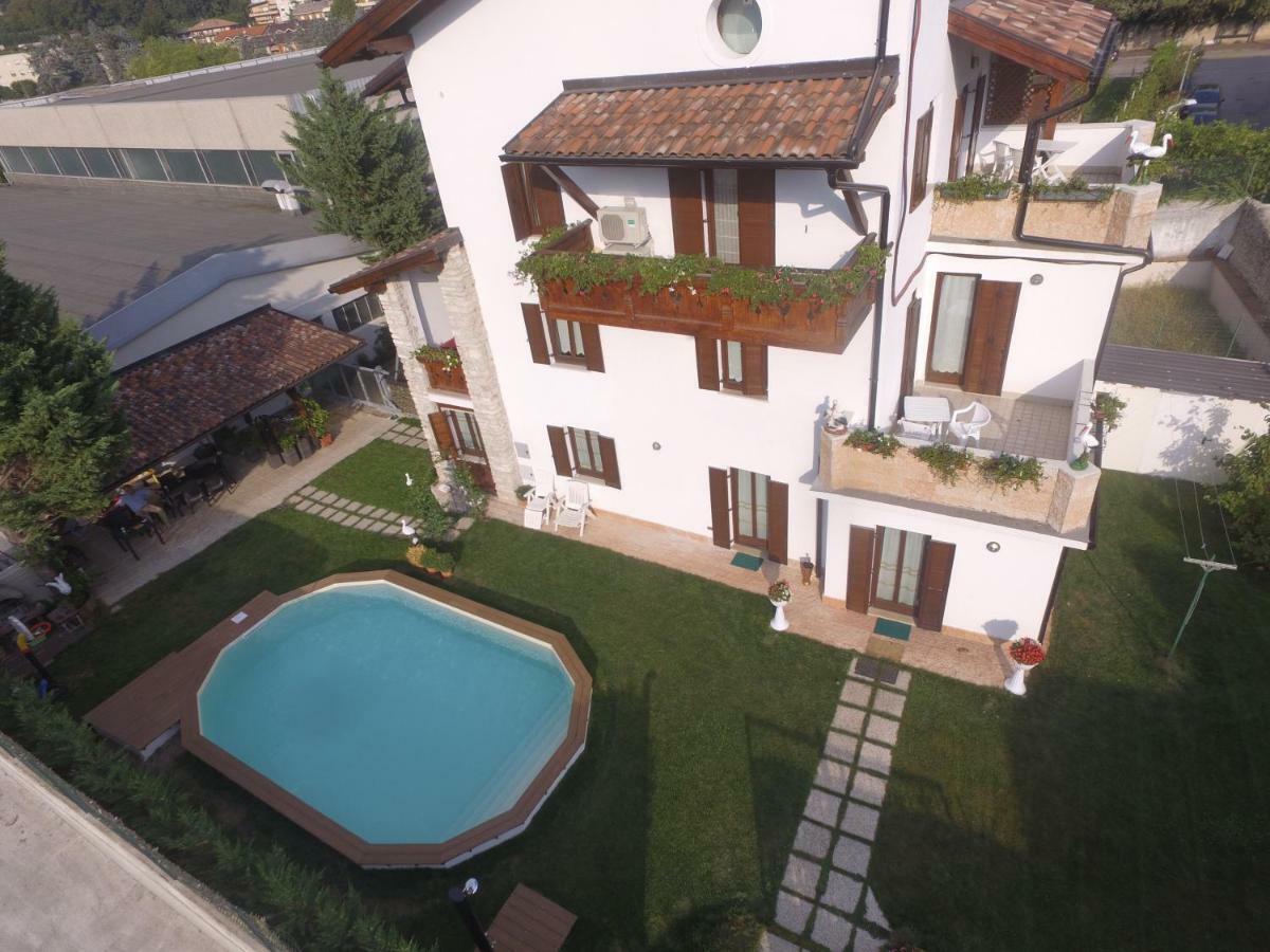 Le Cicogne Bed and Breakfast Rovereto  Eksteriør billede